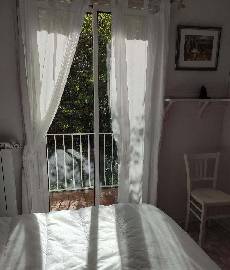 Вилла La Clairiere Pierrelongue Экстерьер фото